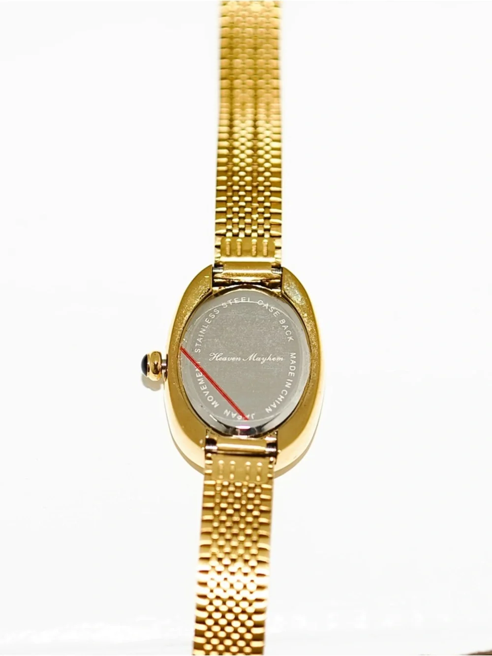 Heaven Mayhem Amara Gold Oval Women's Watch with Roman Analog Dial Classic